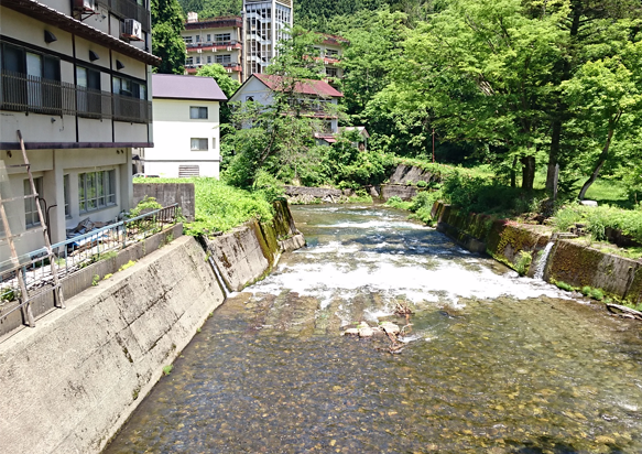 合わせ湯橋